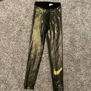 Gold Nike leggings size small